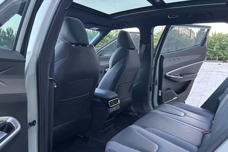Used Geely Auto Emgrand X7 Sport 2023 Boyue COOL 1.5TD Smart Connect+ Interior 3