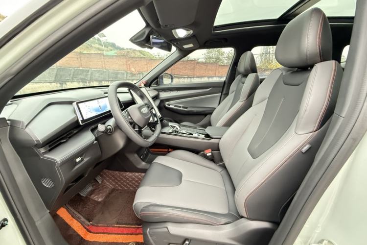 Used Geely Auto Emgrand X7 Sport 2023 Boyue COOL 1.5TD Smart Model Interior 5