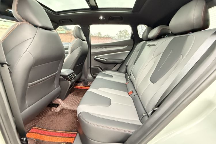 Used Geely Auto Emgrand X7 Sport 2023 Boyue COOL 1.5TD Smart Model Interior 6