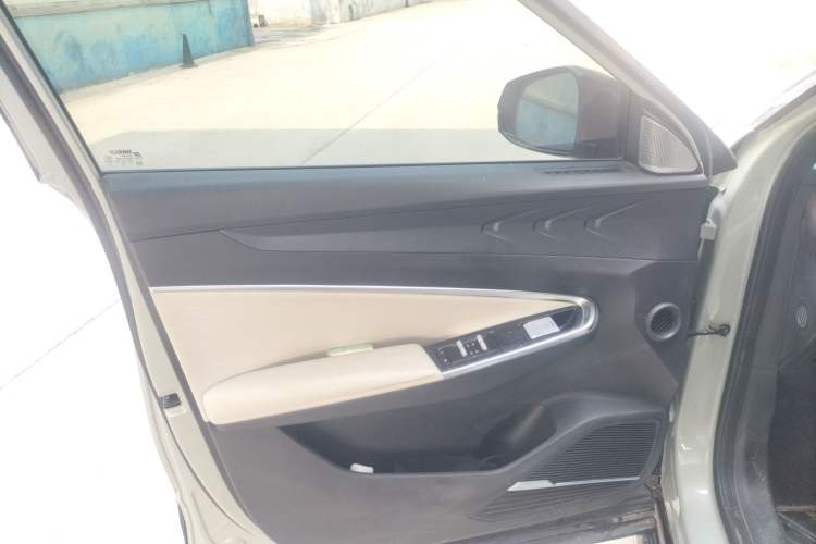 Used Geely Auto Emgrand X7 Sport 2023 Boyue COOL 1.5TD ZhiZun Edition Left Front Door Interior