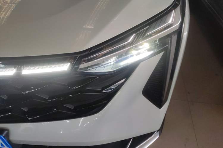Used Geely Auto Emgrand X7 Sport 2023 Boyue COOL 1.5TD ZhiZun Edition Left Front Headlight