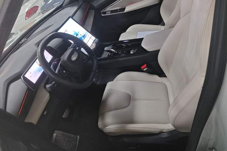 Used Geely Auto Emgrand X7 Sport 2023 Boyue COOL 1.5TD ZhiZun Edition Left Front Seat