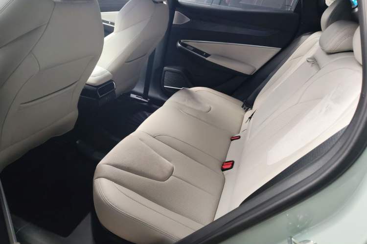 Used Geely Auto Emgrand X7 Sport 2023 Boyue COOL 1.5TD ZhiZun Edition Left Rear Seat