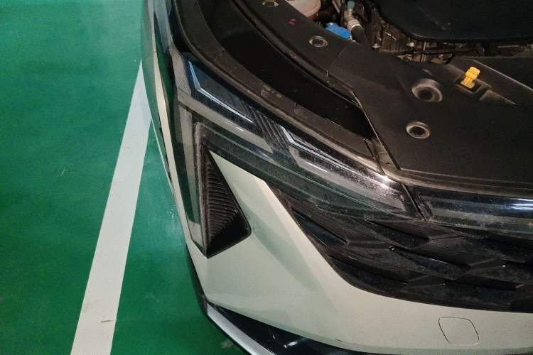 Used Geely Auto Emgrand X7 Sport 2023 Boyue COOL 1.5TD ZhiZun Edition Right Front Headlight
