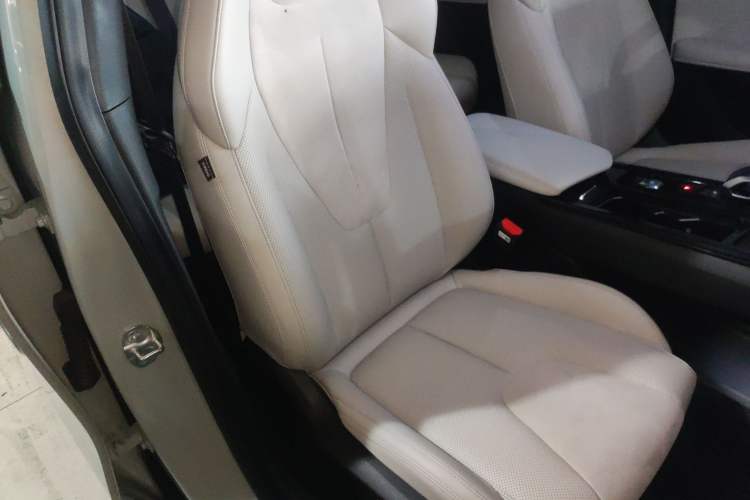Used Geely Auto Emgrand X7 Sport 2023 Boyue COOL 1.5TD ZhiZun Edition Right Front Seat