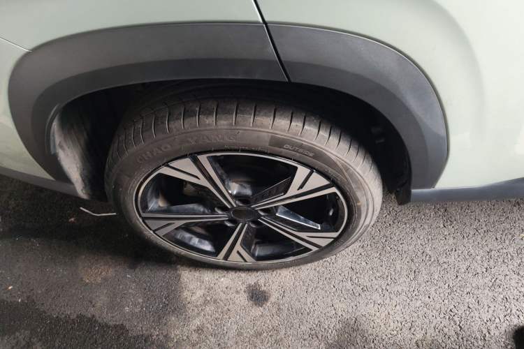 Used Geely Auto Emgrand X7 Sport 2023 Boyue COOL 1.5TD ZhiZun Edition Right Rear Wheel Hub