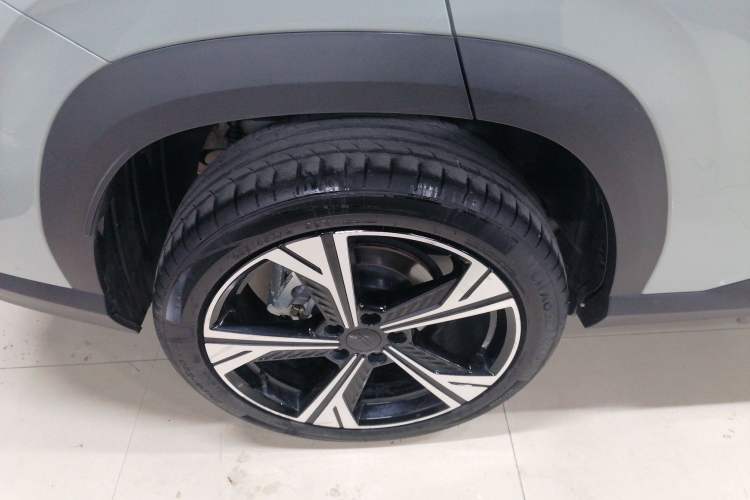 Used Geely Auto Emgrand X7 Sport 2023 Boyue COOL 1.5TD ZhiZun Edition Right Rear Wheel Hub