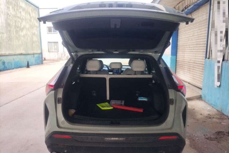 Used Geely Auto Emgrand X7 Sport 2023 Boyue COOL 1.5TD ZhiZun Edition Trunk
