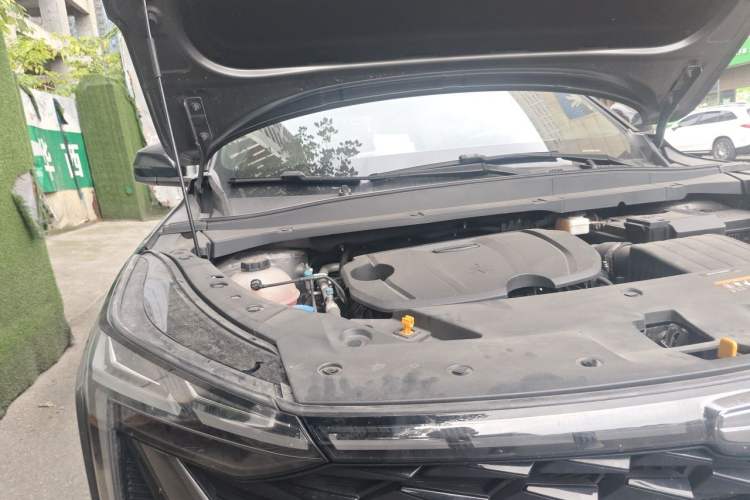 Used Geely Auto Emgrand X7 Sport 2023 Boyue COOL 1.5TD Smart Connect+ Engine Bay Right