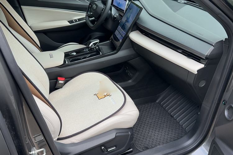 Used Geely Auto Emgrand X7 Sport 2023 Boyue COOL 1.5TD ZhiZun Edition Right Front Seat
