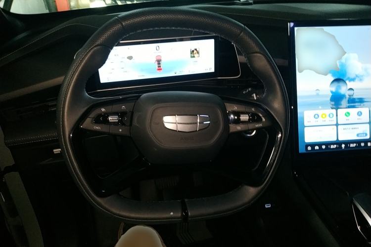 Used Geely Auto Emgrand X7 Sport 2023 Boyue COOL 1.5TD Smart Model Steering Wheel