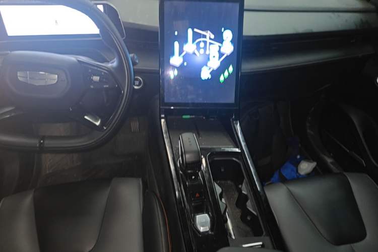 Used Geely Auto Emgrand X7 Sport 2023 Boyue COOL 1.5TD Smart Connect+ Audio And AC Panel