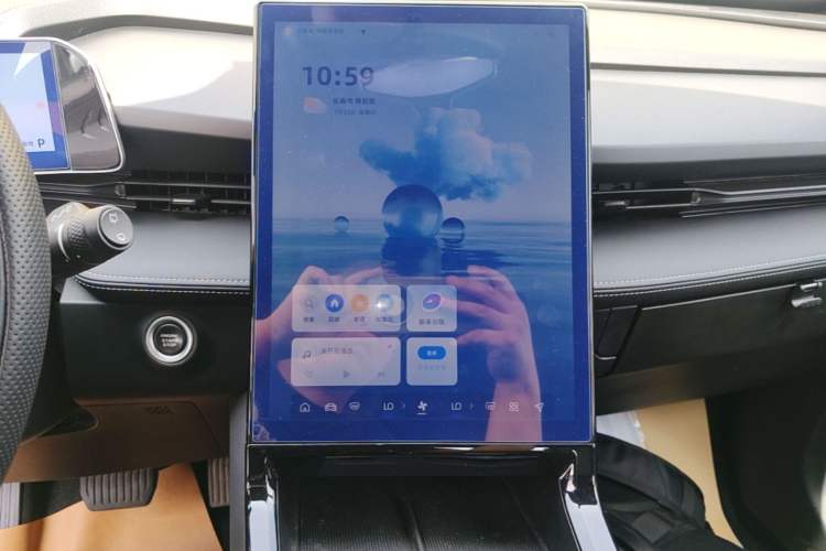 Used Geely Auto Emgrand X7 Sport 2023 Boyue COOL 1.5TD Smart Connect+ Audio And AC Panel