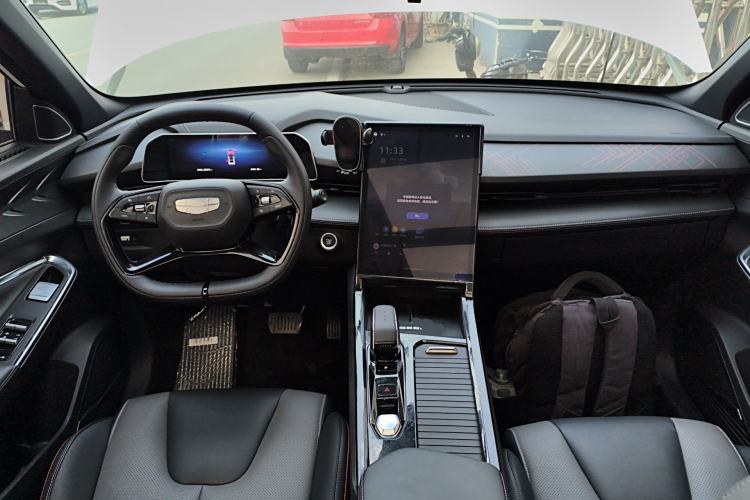 Used Geely Auto Emgrand X7 Sport 2023 Boyue COOL 1.5TD Smart Model Center Console