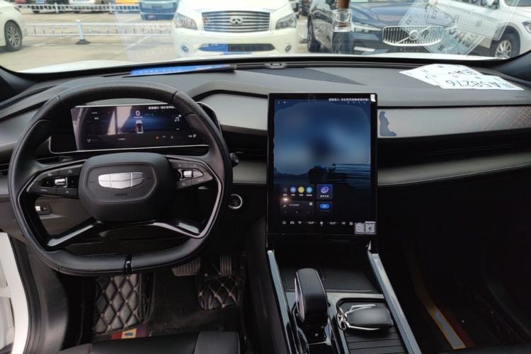 Used Geely Auto Emgrand X7 Sport 2023 Boyue COOL 1.5TD Smart Model Center Console