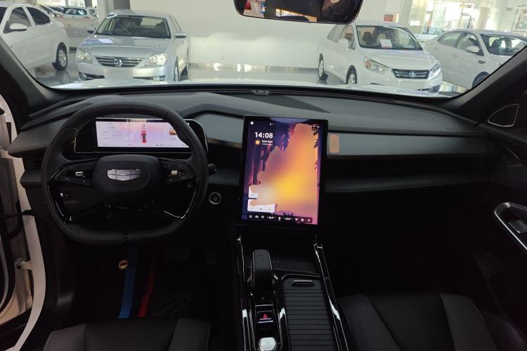 Used Geely Auto Emgrand X7 Sport 2023 Boyue COOL 1.5TD Smart Connect+ Center Console