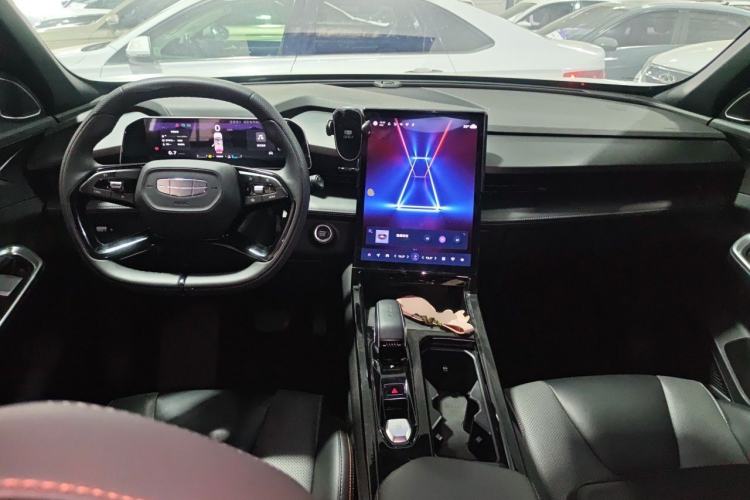 Used Geely Auto Emgrand X7 Sport 2023 Boyue COOL 1.5TD Smart Connect+ Center Console