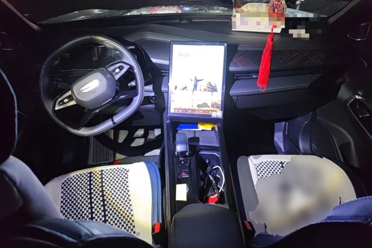 Used Geely Auto Emgrand X7 Sport 2023 Boyue COOL 1.5TD Smart Model Center Console