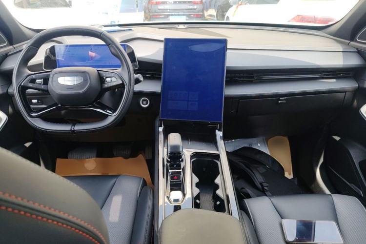Used Geely Auto Emgrand X7 Sport 2023 Boyue COOL 1.5TD Smart Connect+ Center Console