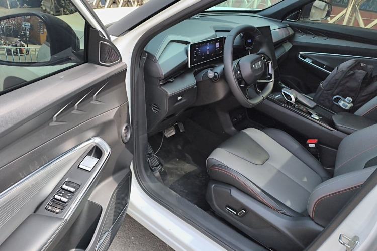 Used Geely Auto Emgrand X7 Sport 2023 Boyue COOL 1.5TD Smart Model Driver Seat
