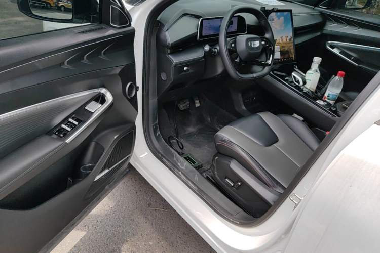 Used Geely Auto Emgrand X7 Sport 2023 Boyue COOL 1.5TD Smart Connect+ Driver Seat