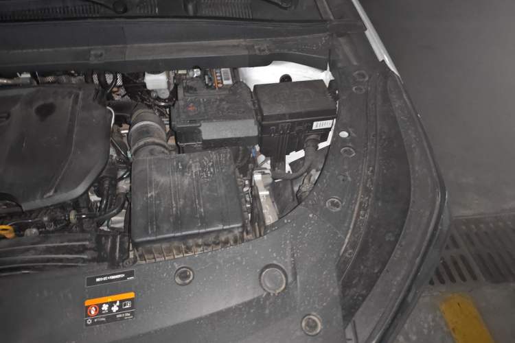 Used Geely Auto Emgrand X7 Sport 2023 Boyue COOL 1.5TD Smart Connectivity Model Engine Bay Left