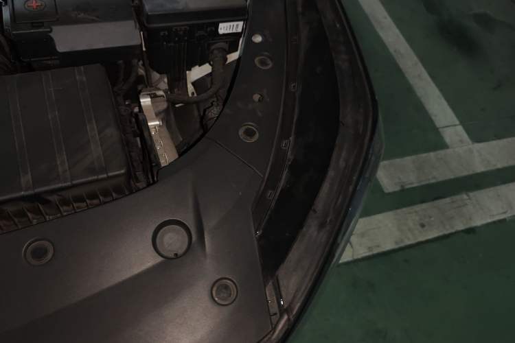 Used Geely Auto Emgrand X7 Sport 2023 Boyue COOL 1.5TD Smart Model Engine Bay Left