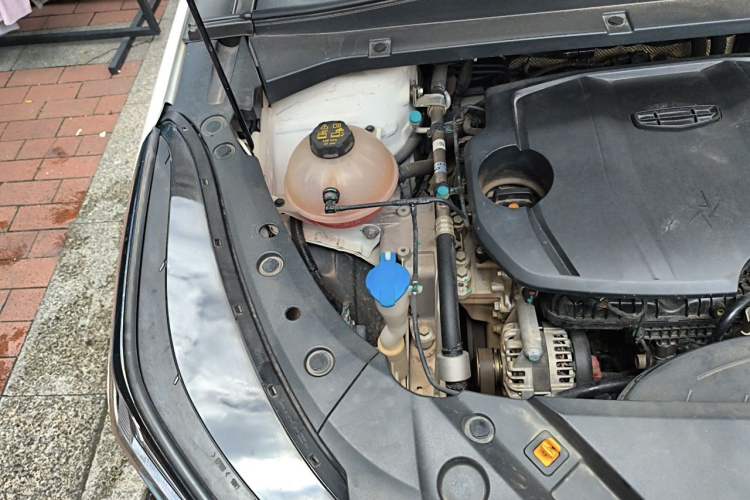 Used Geely Auto Emgrand X7 Sport 2023 Boyue COOL 1.5TD Smart Connect+ Engine Bay Right