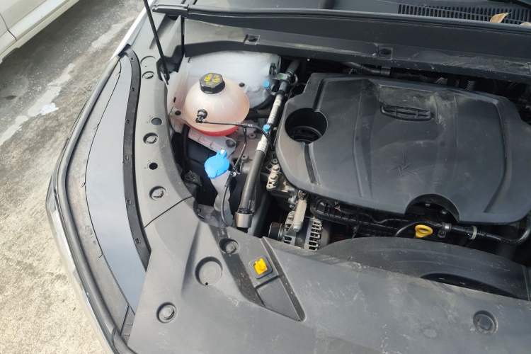 Used Geely Auto Emgrand X7 Sport 2023 Boyue COOL 1.5TD ZhiZun Edition Engine Bay Right