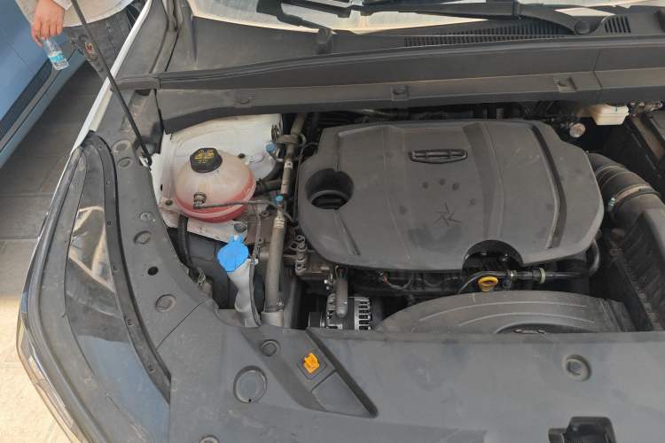 Used Geely Auto Emgrand X7 Sport 2023 Boyue COOL 1.5TD Friend Edition Engine Bay Right