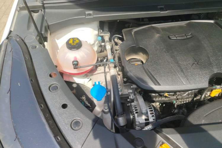 Used Geely Auto Emgrand X7 Sport 2023 Boyue COOL 1.5TD Smart Connect+ Engine Bay Right