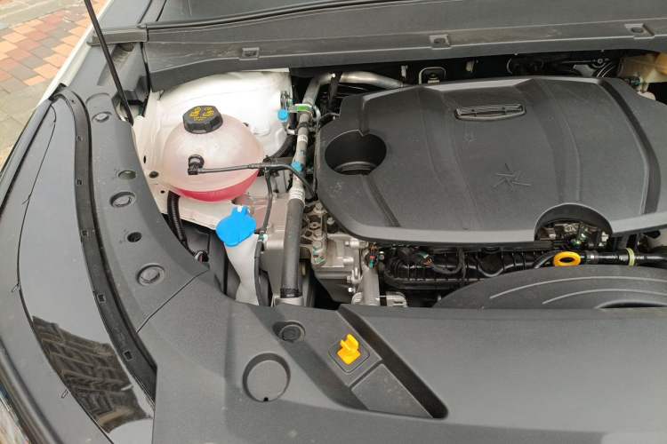 Used Geely Auto Emgrand X7 Sport 2023 Boyue COOL 1.5TD Smart Model Engine Bay Right