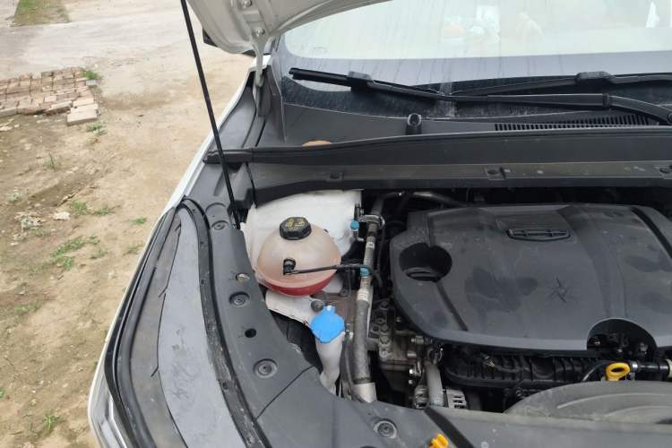 Used Geely Auto Emgrand X7 Sport 2023 Boyue COOL 1.5TD Smart Model Engine Bay Right