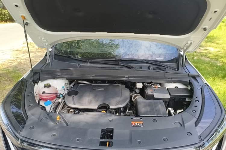 Used Geely Auto Emgrand X7 Sport 2023 Boyue COOL 1.5TD Smart Connect+ Engine Bay