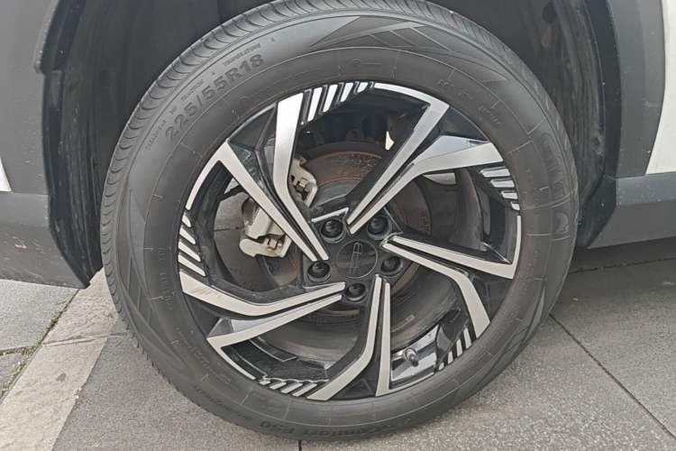 Used Geely Auto Emgrand X7 Sport 2023 Boyue COOL 1.5TD Smart Connect+ Exterior 5