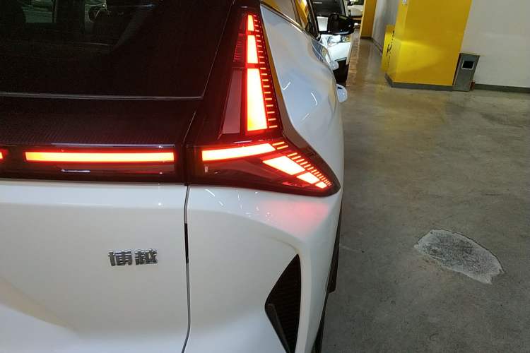Used Geely Auto Emgrand X7 Sport 2023 Boyue COOL 1.5TD Smart Connectivity Model Exterior 6