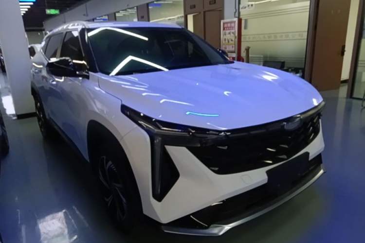 Used Geely Auto Emgrand X7 Sport 2023 Boyue COOL 1.5TD Smart Connectivity Model Front Right 45 Deg