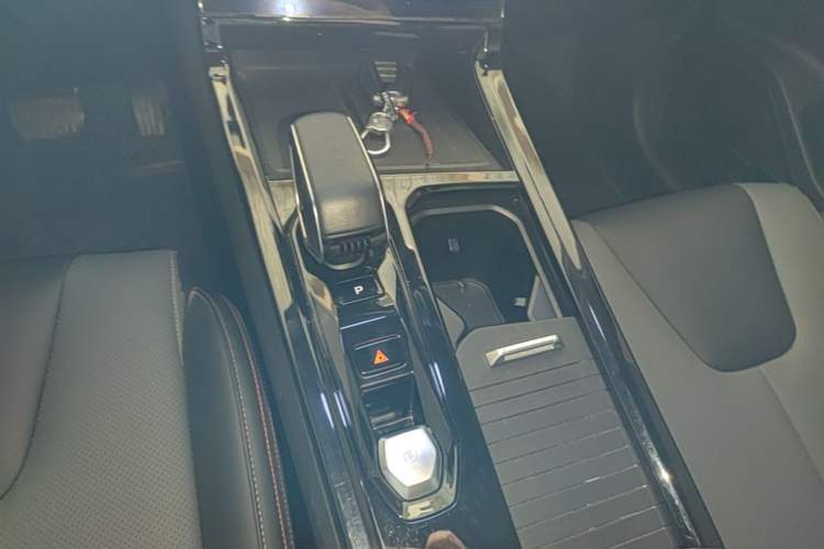 Used Geely Auto Emgrand X7 Sport 2023 Boyue COOL 1.5TD Smart Model Gear Lever