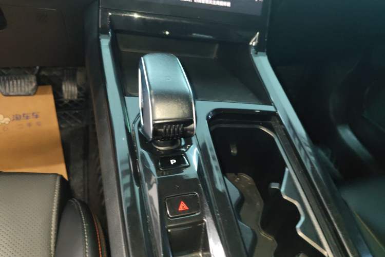 Used Geely Auto Emgrand X7 Sport 2023 Boyue COOL 1.5TD Smart Model Gear Lever