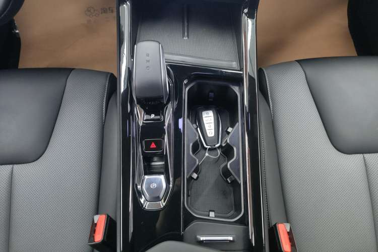 Used Geely Auto Emgrand X7 Sport 2023 Boyue COOL 1.5TD Smart Model Gear Lever