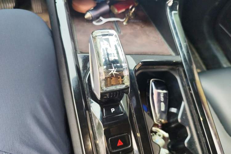 Used Geely Auto Emgrand X7 Sport 2023 Boyue COOL 1.5TD Smart Model Gear Lever
