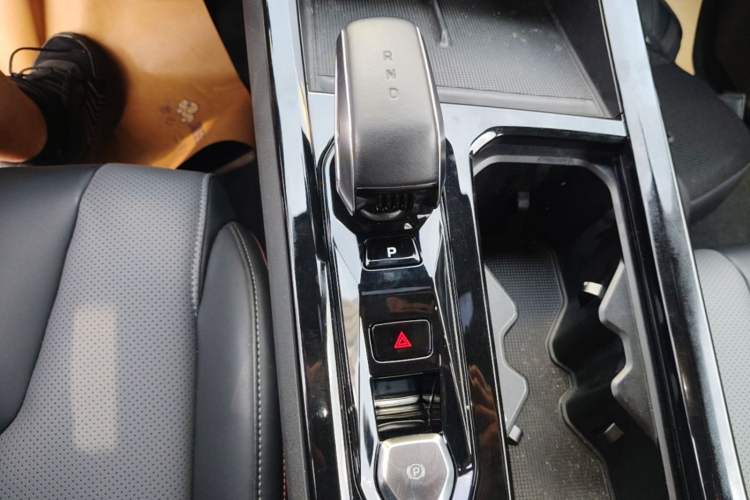 Used Geely Auto Emgrand X7 Sport 2023 Boyue COOL 1.5TD Smart Connect+ Gear Lever