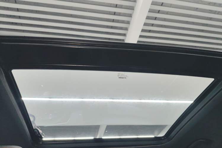 Used Geely Auto Emgrand X7 Sport 2023 Boyue COOL 1.5TD Smart Model Headliner