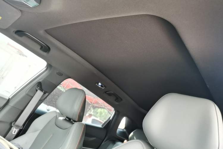 Used Geely Auto Emgrand X7 Sport 2023 Boyue COOL 1.5TD Smart Model Headliner