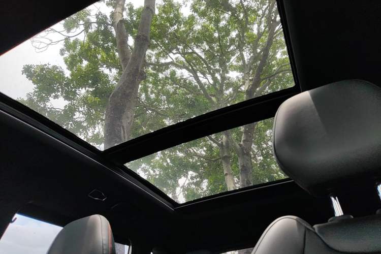 Used Geely Auto Emgrand X7 Sport 2023 Boyue COOL 1.5TD Smart Connect+ Headliner