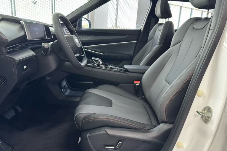 Used Geely Auto Emgrand X7 Sport 2023 Boyue COOL 1.5TD Smart Model Interior 3