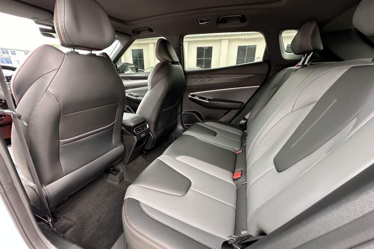 Used Geely Auto Emgrand X7 Sport 2023 Boyue COOL 1.5TD Smart Connect+ Interior 4