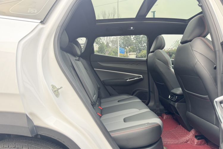 Used Geely Auto Emgrand X7 Sport 2023 Boyue COOL 1.5TD Smart Model Interior 8