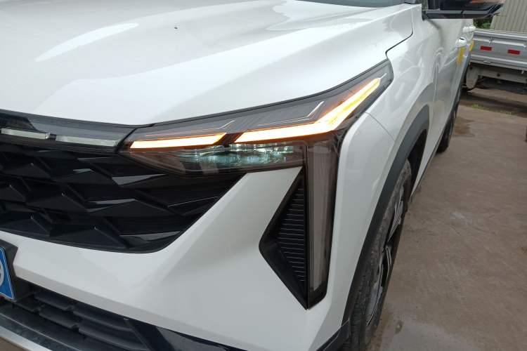 Used Geely Auto Emgrand X7 Sport 2023 Boyue COOL 1.5TD Smart Connect+ Left Front Headlight