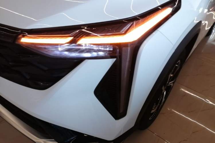 Used Geely Auto Emgrand X7 Sport 2023 Boyue COOL 1.5TD Friend Edition Left Front Headlight